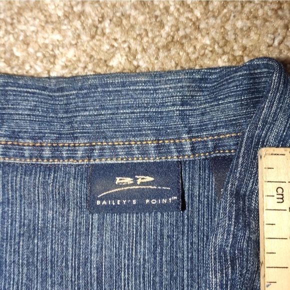 Bailey's point jean jacket size medium 10-12 - Picture 3 of 6